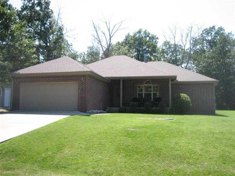 One level home with 3 bedrooms, 2 bathrooms and a large, fenced backyard. Split floor plan. Wood burning fireplace. Formal dining area along with a kitchen nook. Jetted tub and a separate shower in primary bath. Covered front porch. New HVAC in 2023. Great home in a convenient location. MTB trail right down the street.