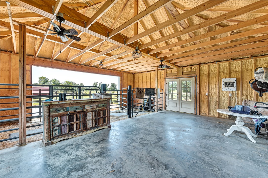 01-18-31-Cave Springs - Residential