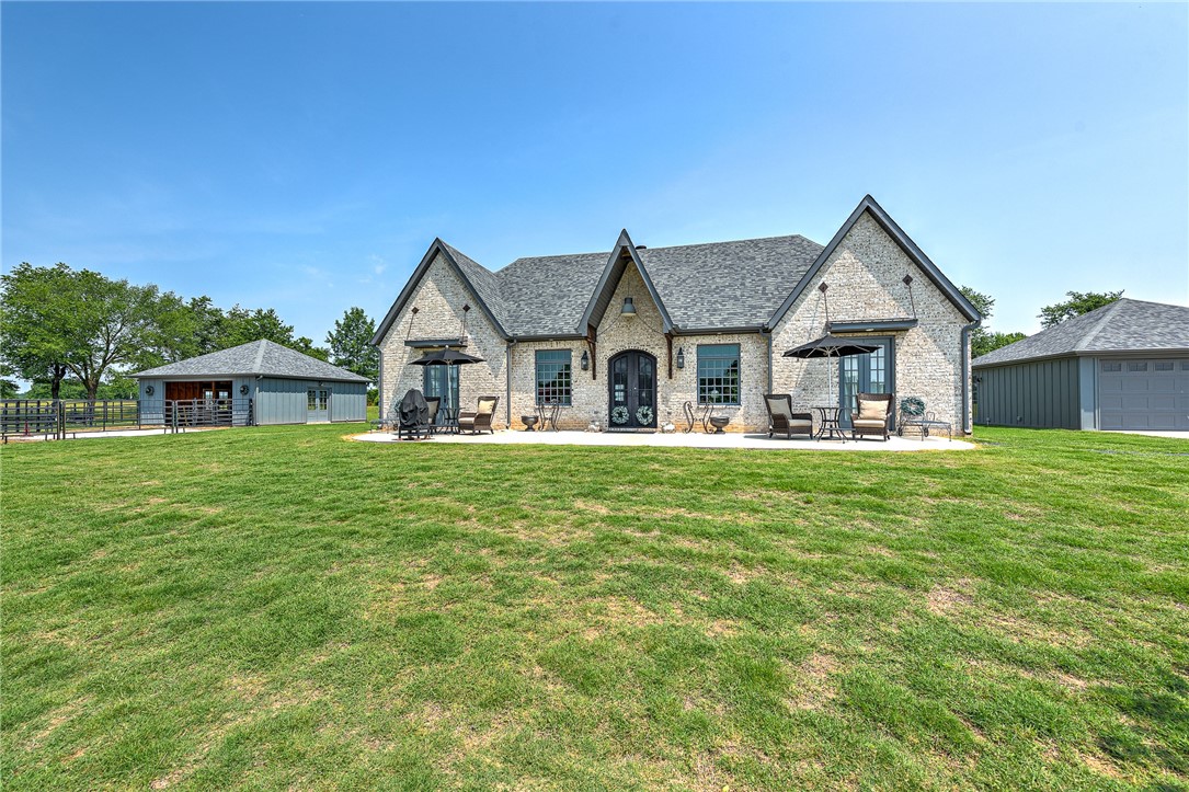 01-18-31-Cave Springs - Residential