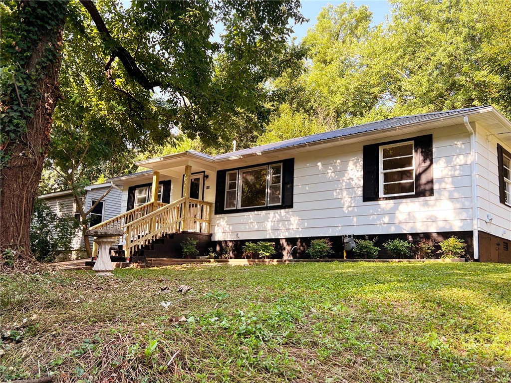 Lewis Murray - Residential