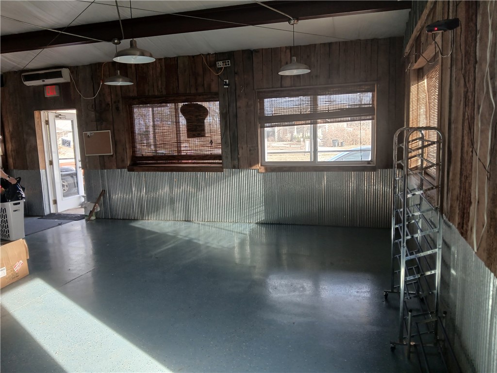 Oak Grove Outlots - Residential