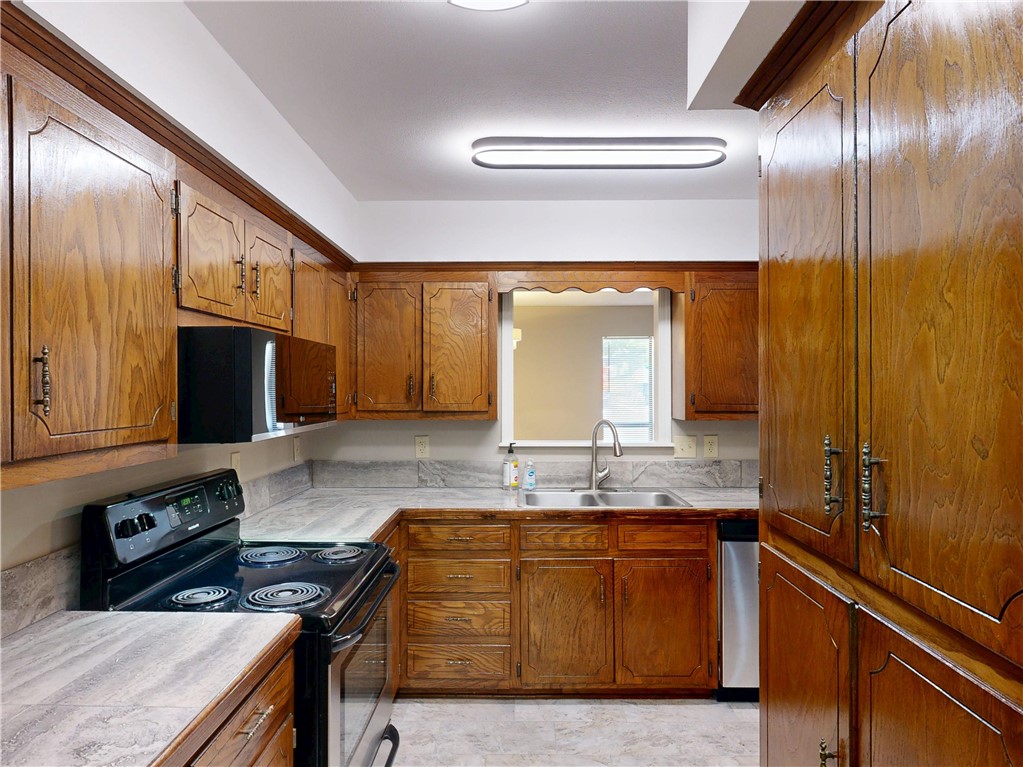 0 - Residential Lease