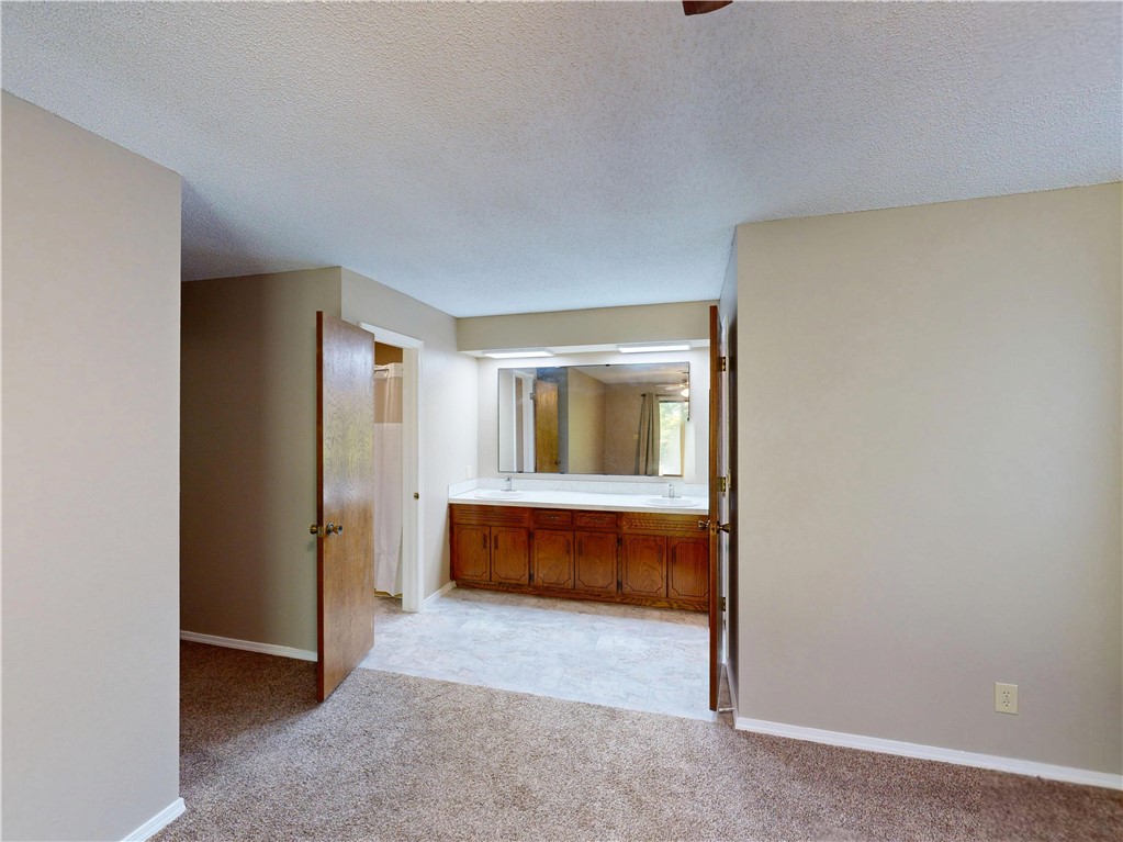 0 - Residential Lease