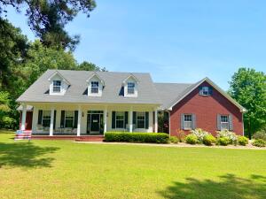 This beautiful brick home on 5.5 acres is located in Bryant Branch Estates just a few miles outside of Dardanelle. With the mountains surrounding you and a creek flowing through the back yard, anyone would be lucky to call this place home. Brand new granite counter tops, sinks, fixtures and backsplash were installed throughout the home just a few months ago. There are four very spacious bedrooms and four bathrooms so everyone in your family can be comfortable here. Come take a look, this one won't last!