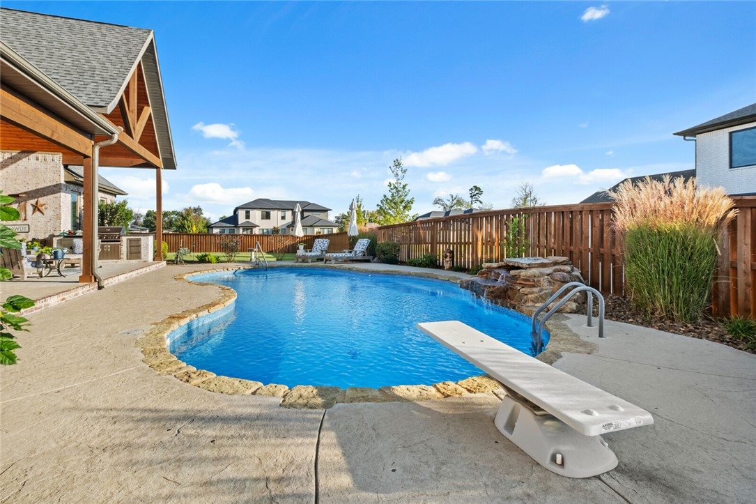 Scissortail - Residential