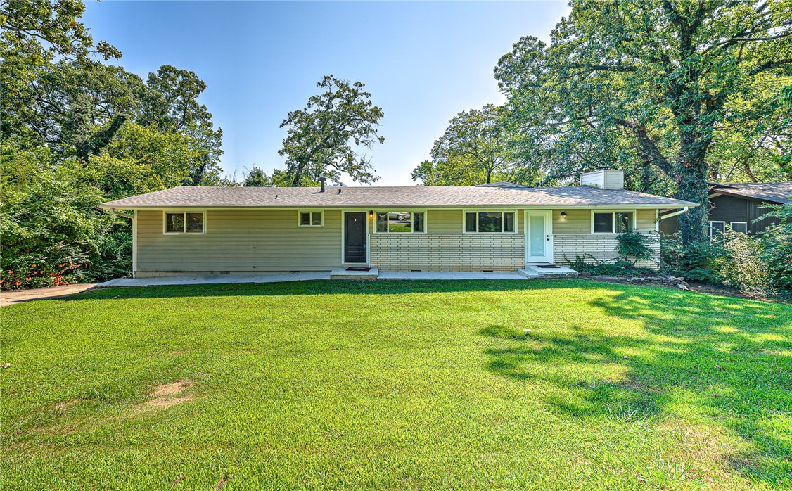 View Fayetteville, AR 72701 house