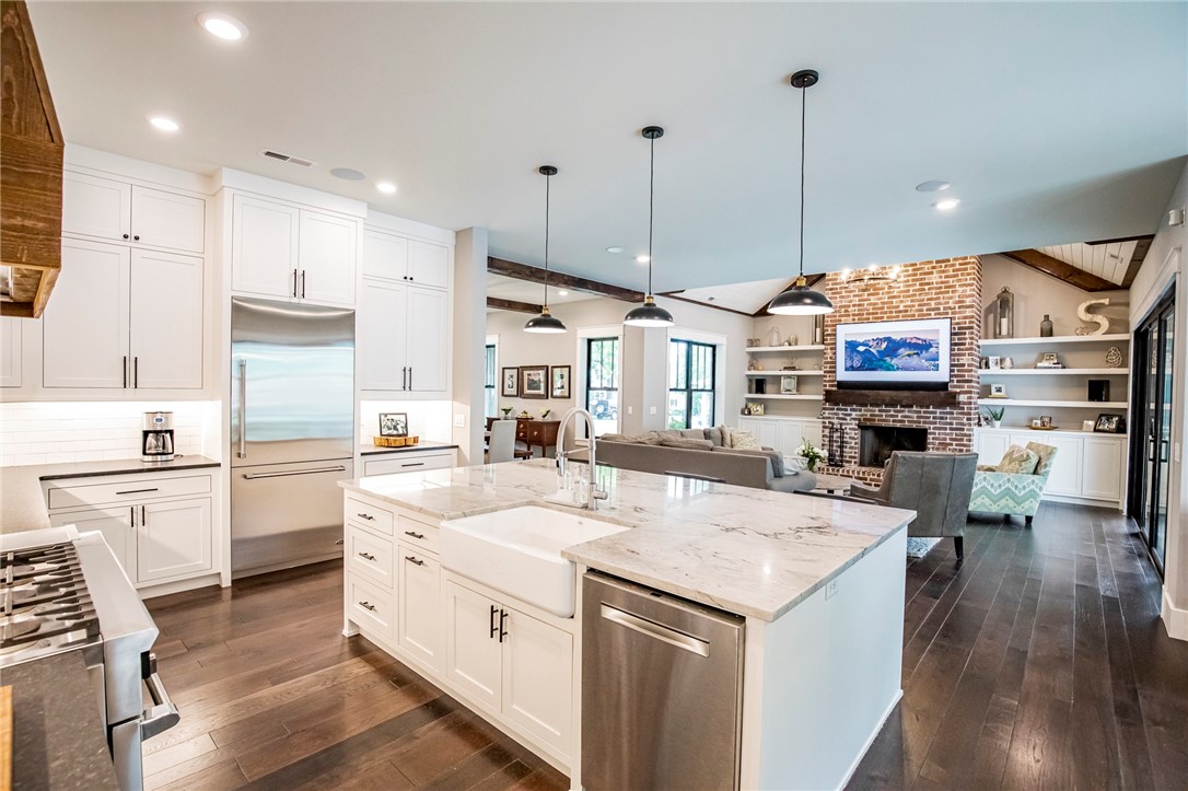 Demings 2nd Add Bentonville - Residential