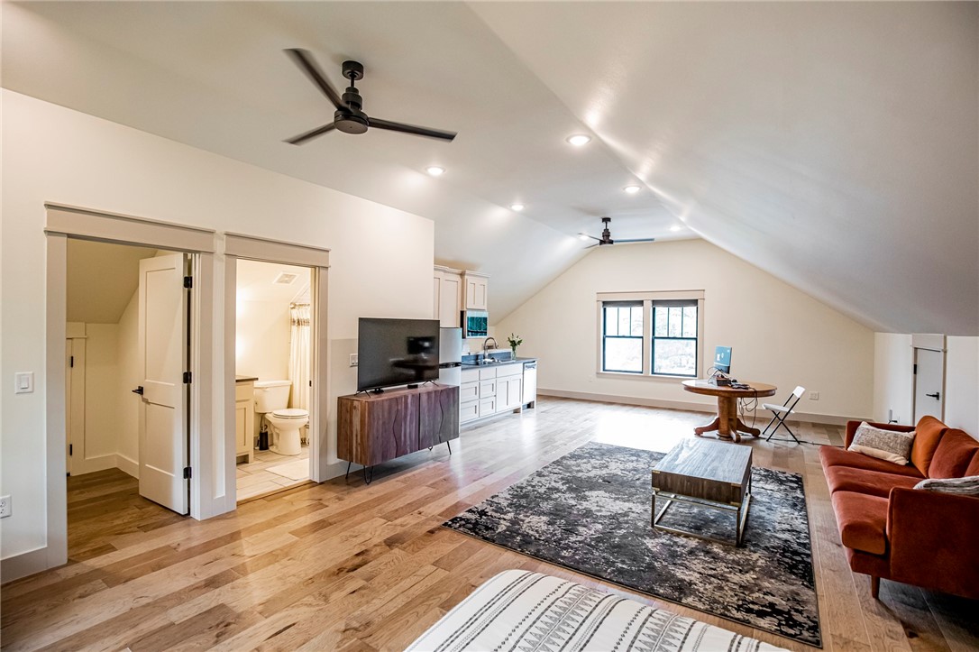 Demings 2nd Add Bentonville - Residential