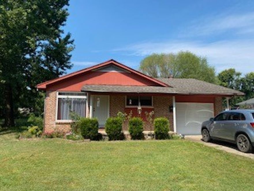 Great starter home or investment property.  This 3 BR 2 bath home is located in an established neighborhood.  The back yard is deep and has chain link fencing. HVAC recently fixed as of 9/26/25.