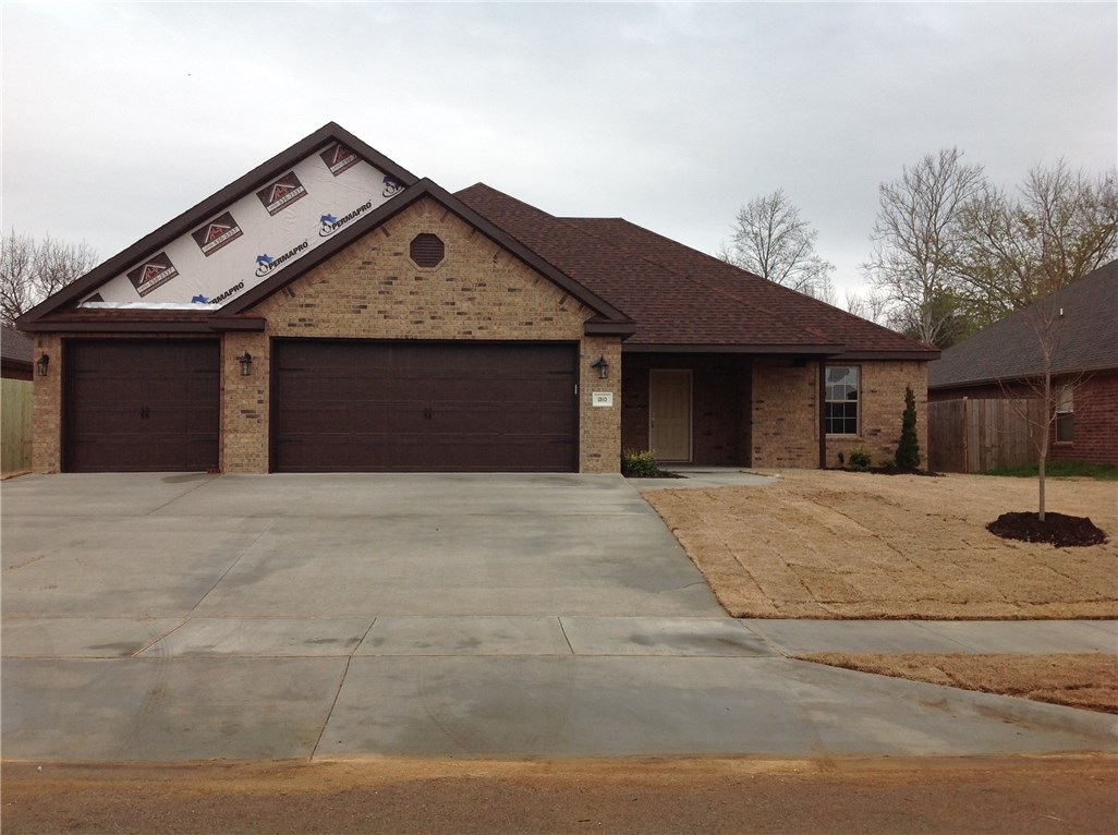 New Construction by RLP! All brick, 2030sqft Home featuring 3 Bedrooms, 2 Baths, and a 3 car garage. Huge formal dining room and Beautiful Open kitchen with custom white cabinets flowing into the Open living room. Granite counter-tops, stainless steel appliances, Satin Nickel fixtures, Huge Master with custom shower and large walk-in closet.