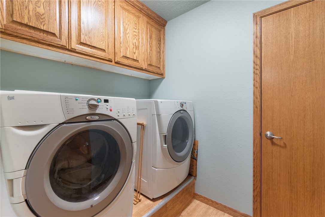 Unit 5 Holiday Island - Residential