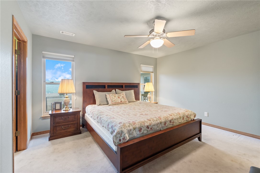 Unit 5 Holiday Island - Residential
