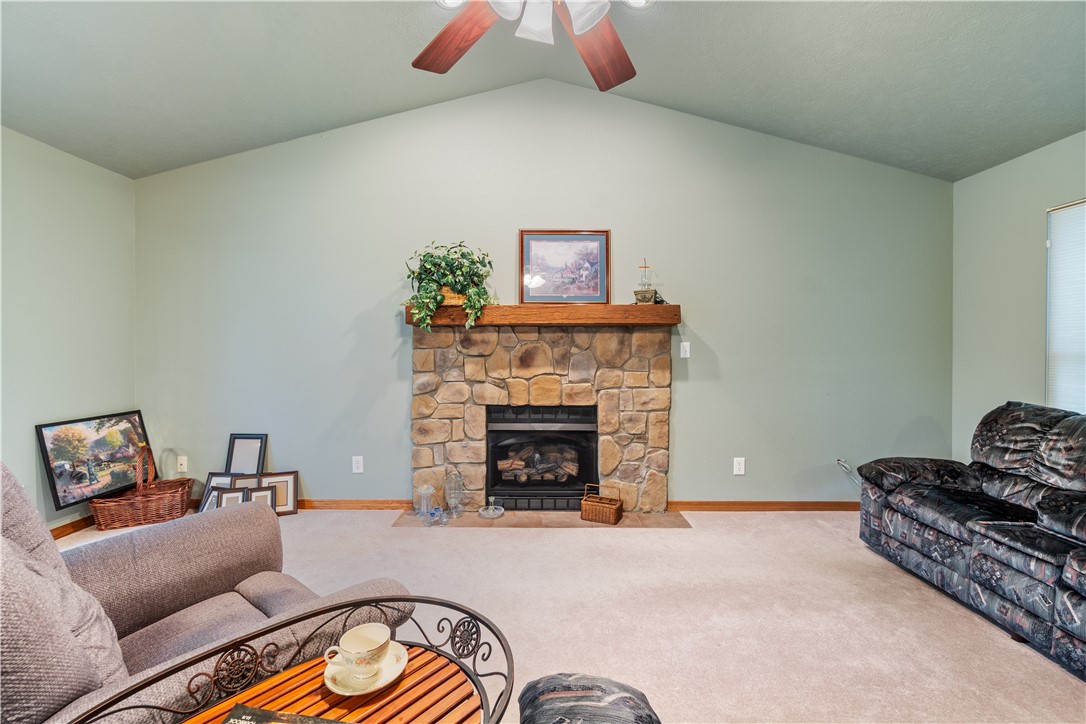 Unit 5 Holiday Island - Residential