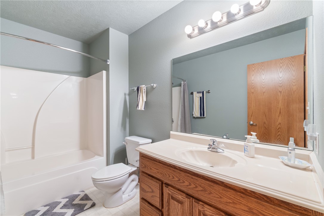 Unit 5 Holiday Island - Residential