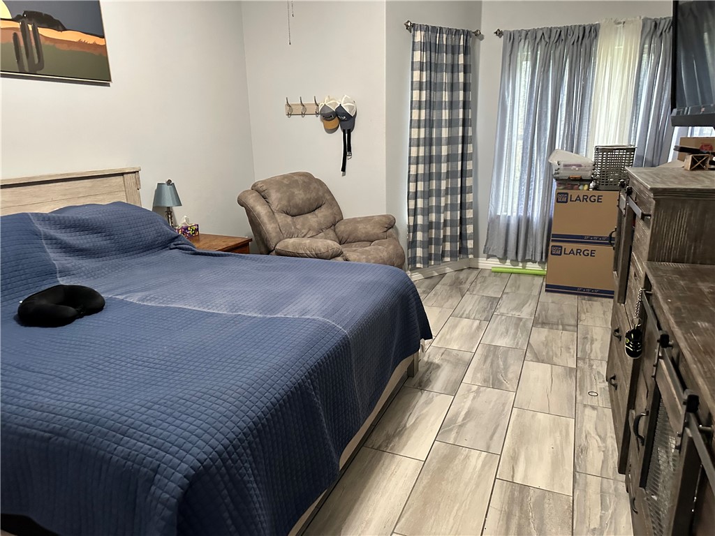 J C Spencers Sub Siloam Spgs - Residential