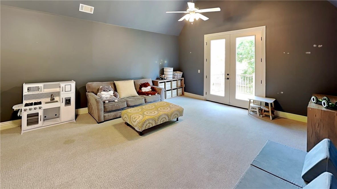 Pinnacle Gardens Sub Rogers - Residential
