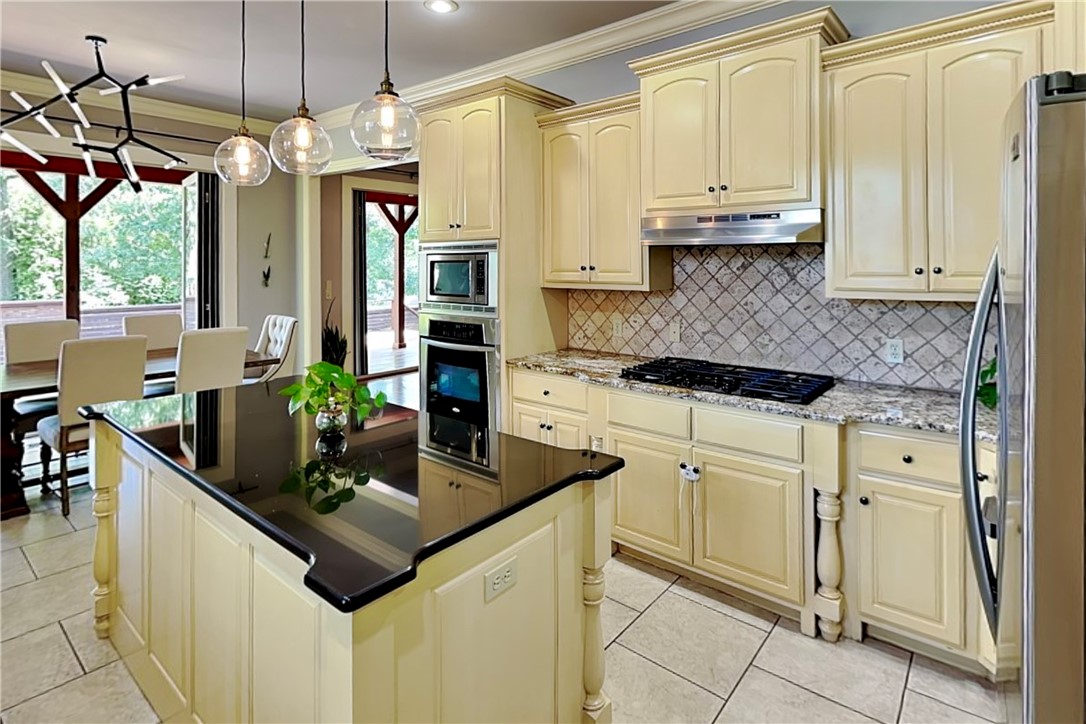 Pinnacle Gardens Sub Rogers - Residential
