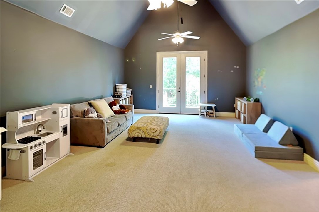 Pinnacle Gardens Sub Rogers - Residential