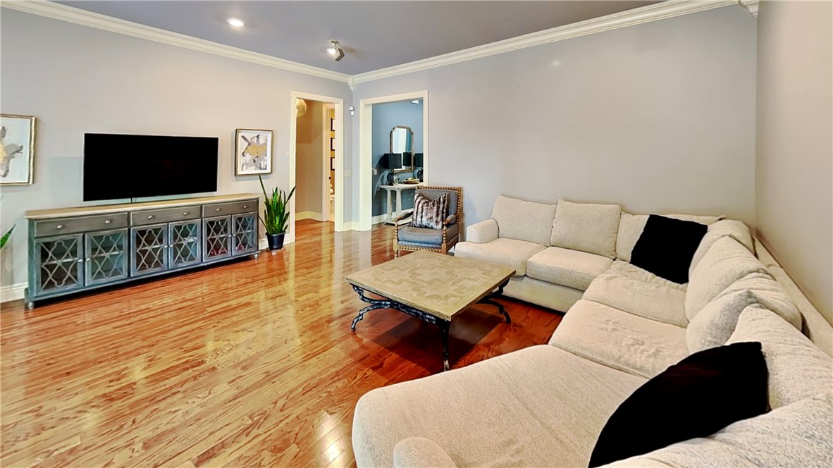 Pinnacle Gardens Sub Rogers - Residential