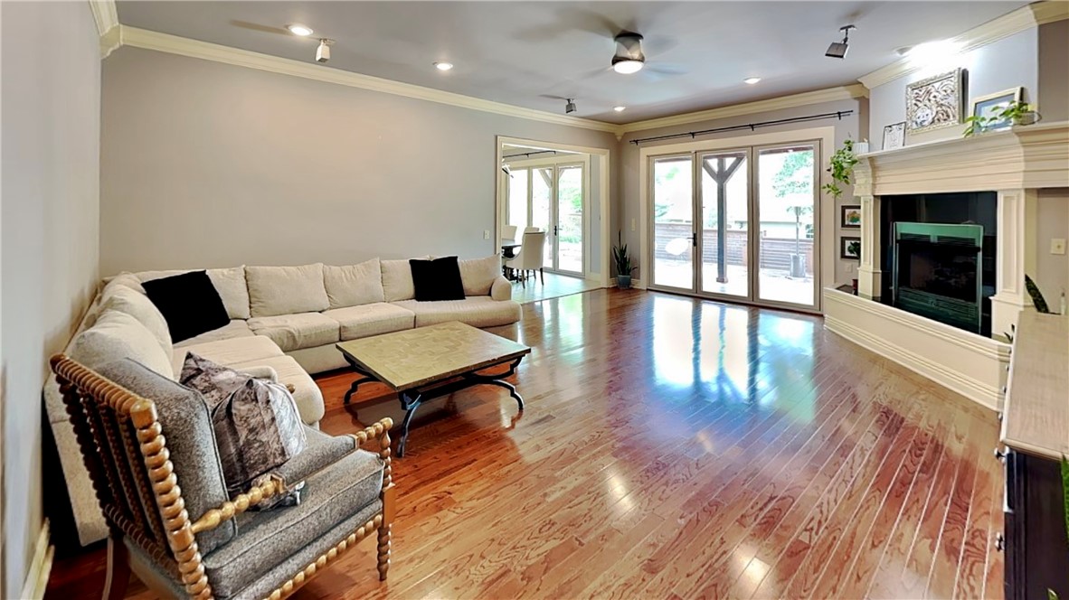 Pinnacle Gardens Sub Rogers - Residential