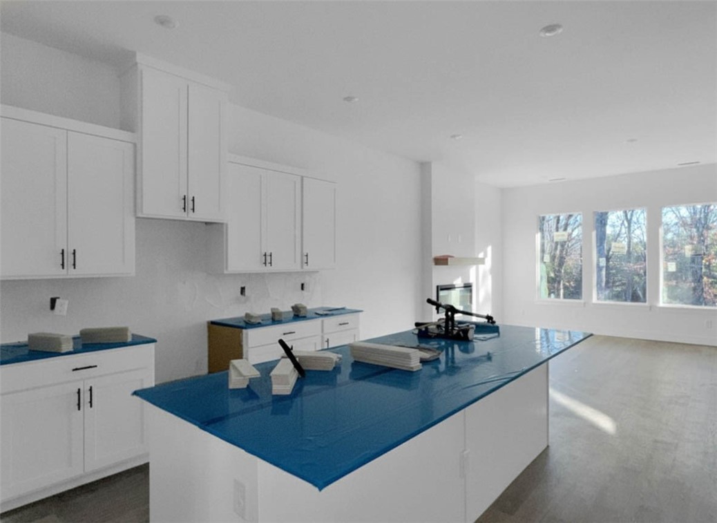 Pine Hollow - Residential