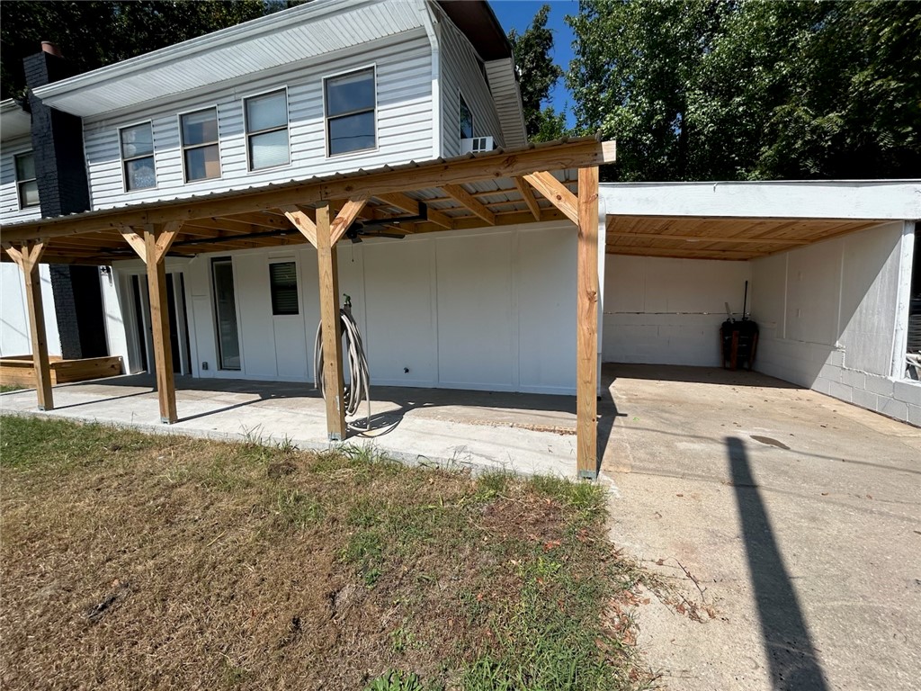 15316 Hwy 12 has been beautifully updated and is ready for move-in! Featuring 2 bedrooms, 2 bathrooms, an open layout, no carpet throughout, and covered carport parking.