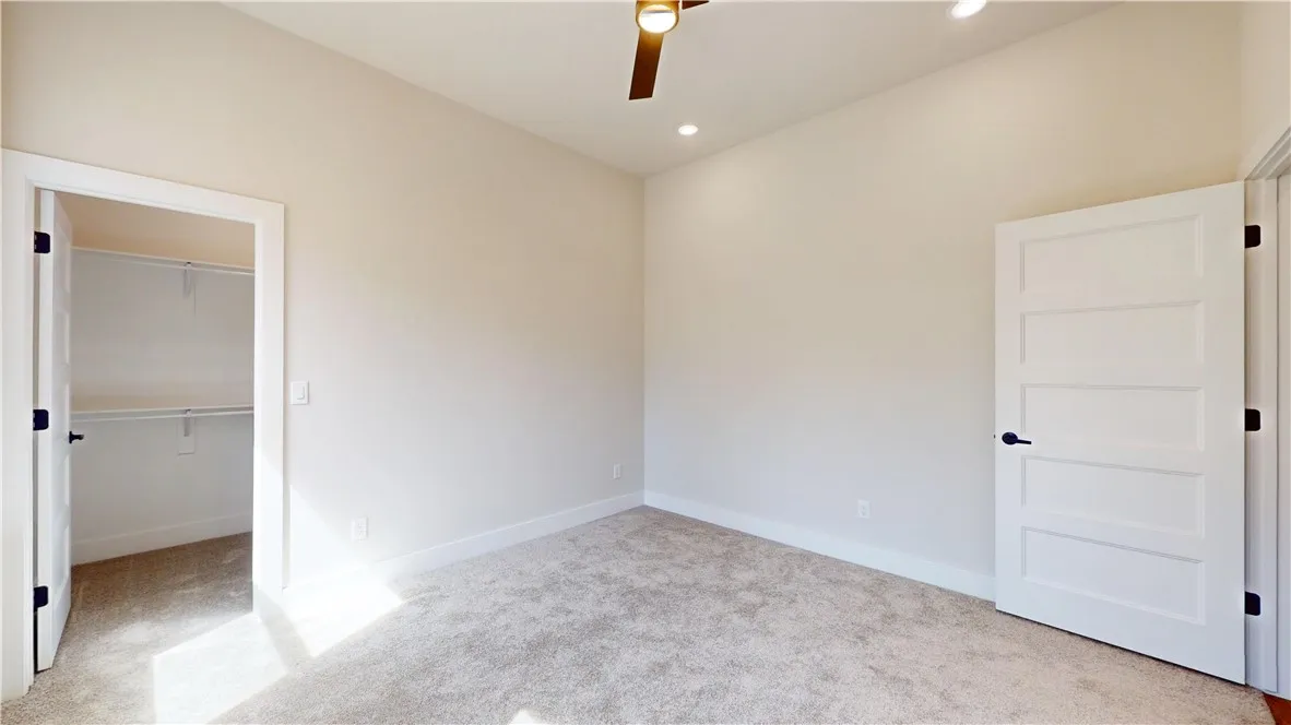 Pea Ridge, Arkansas 72751, United States, 4 Bedrooms Bedrooms, ,3 BathroomsBathrooms,Residential,Active,94949