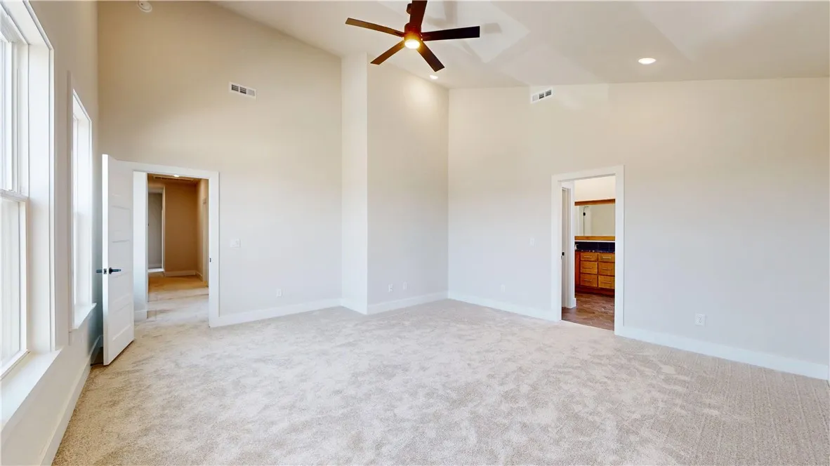 Pea Ridge, Arkansas 72751, United States, 4 Bedrooms Bedrooms, ,3 BathroomsBathrooms,Residential,Active,94949