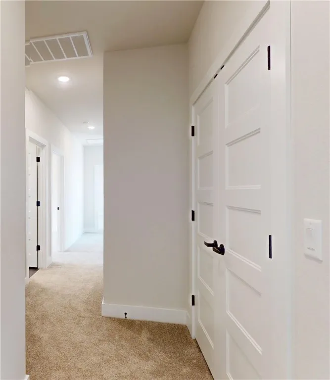 Pea Ridge, Arkansas 72751, United States, 4 Bedrooms Bedrooms, ,3 BathroomsBathrooms,Residential,Active,94949