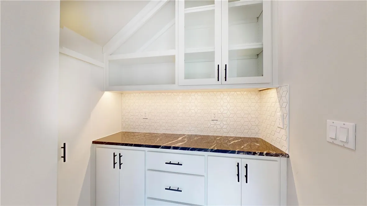 Pea Ridge, Arkansas 72751, United States, 4 Bedrooms Bedrooms, ,3 BathroomsBathrooms,Residential,Active,94949