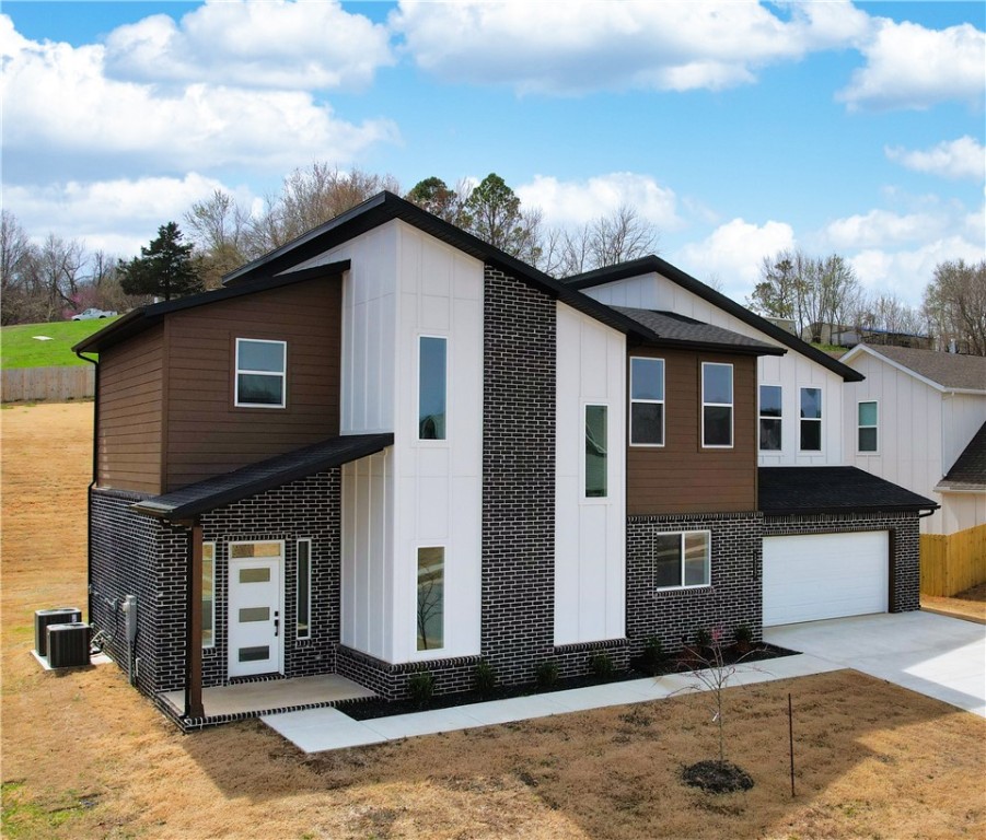 Sugar Creek - The Greens - Residential