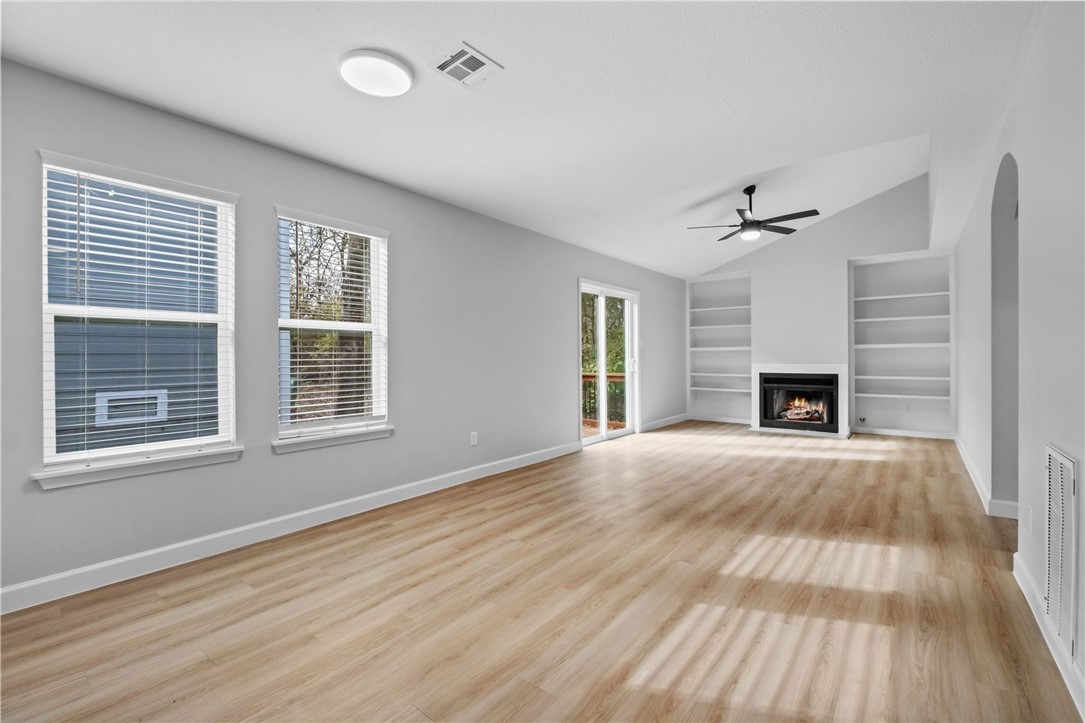 Royal Oaks Estates - Residential