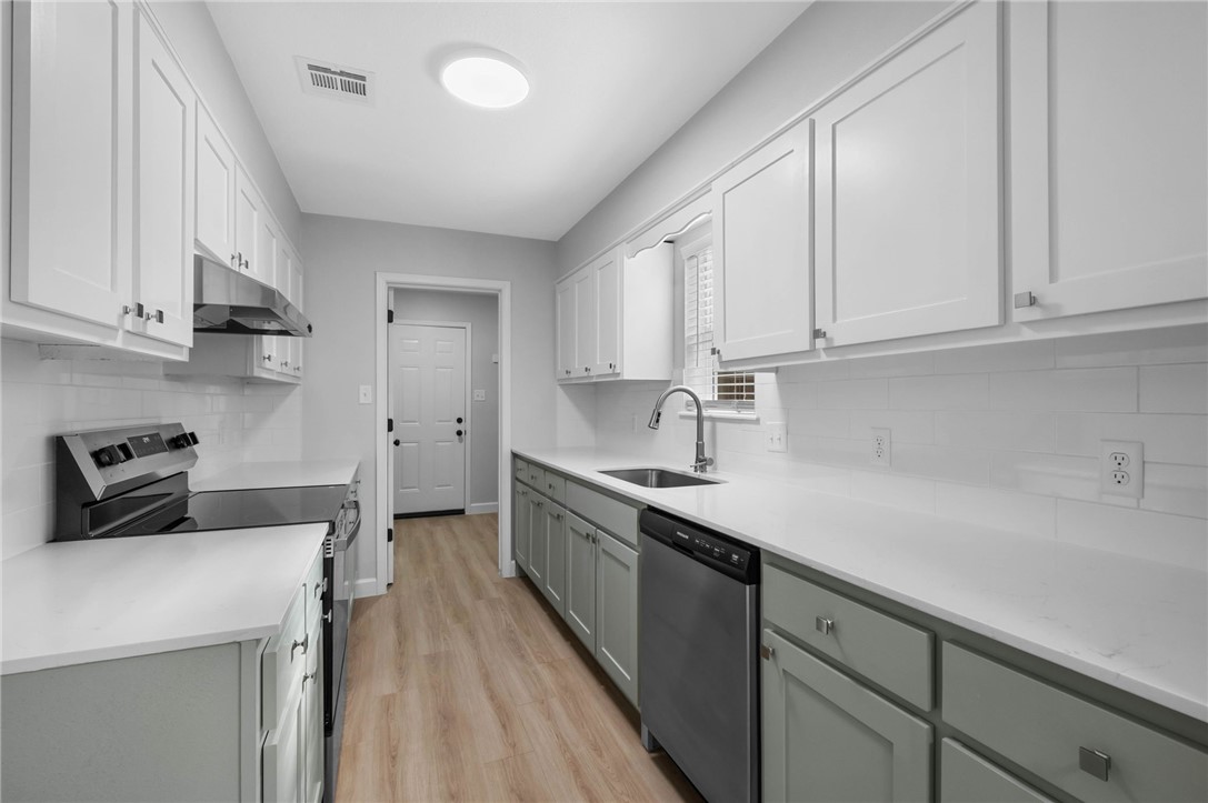 Royal Oaks Estates - Residential