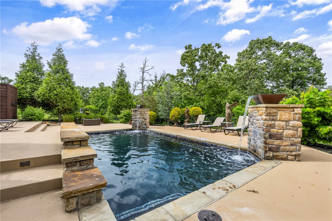 Estates At Dogwood Canyon - Residential