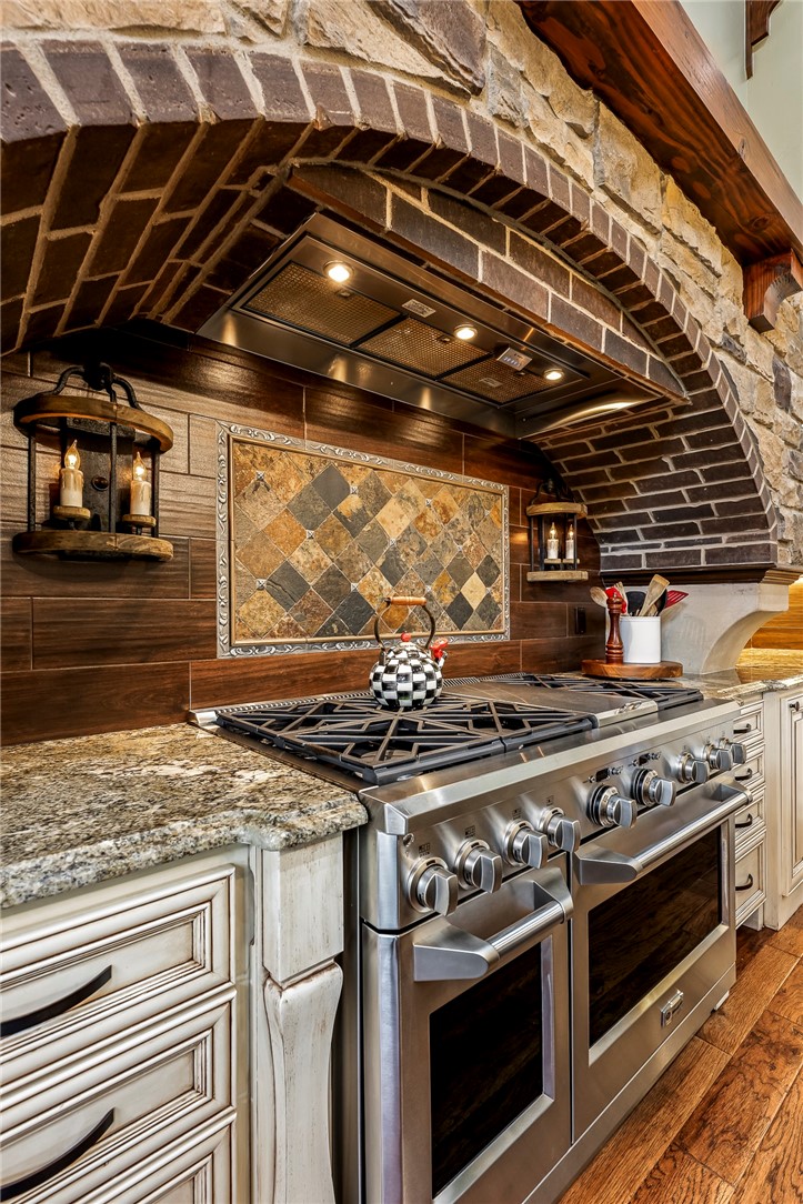 Estates At Dogwood Canyon - Residential