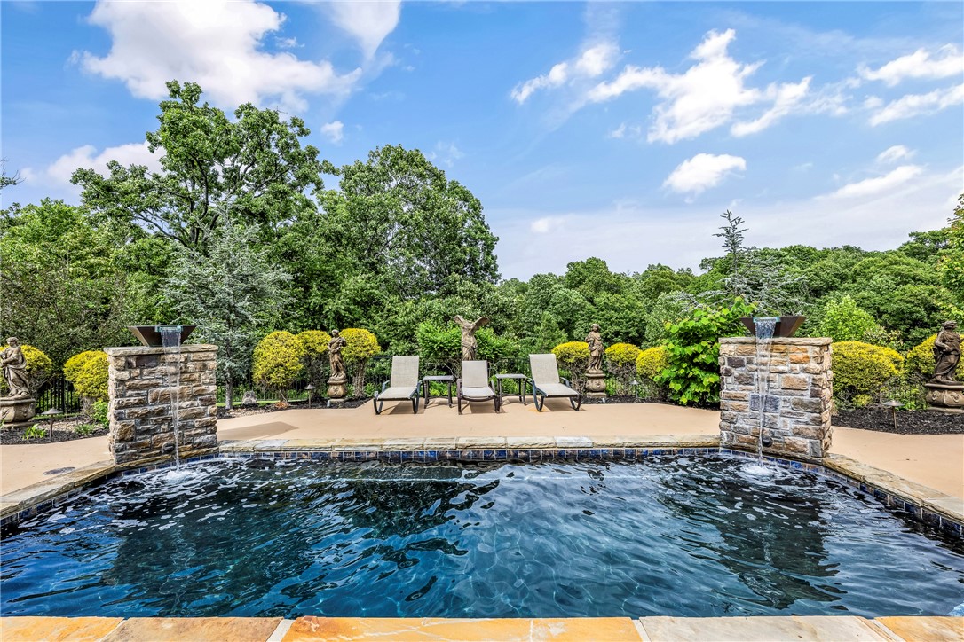 Estates At Dogwood Canyon - Residential