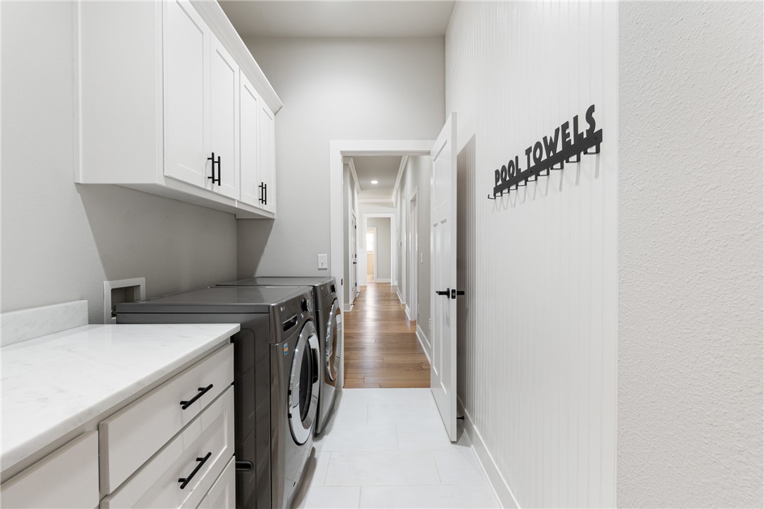 Crescent View Rogers - Residential