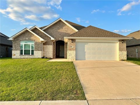 Photo of 941 Sundance Lane, Bentonville, AR 72712 (MLS # 1324617)
