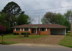 Move in ready, Good layout for a family, 3 bedroom, 1.5 baths, Beautiful hardwood floors, good sized kitchen/dining with dishwasher, washer & dryer, refrigerator. New hot water heater. New Mailbox and driveway.1294 Sq Ft heated and cooled per County Tax Data. 1335sq ft H/C owner measurements provided