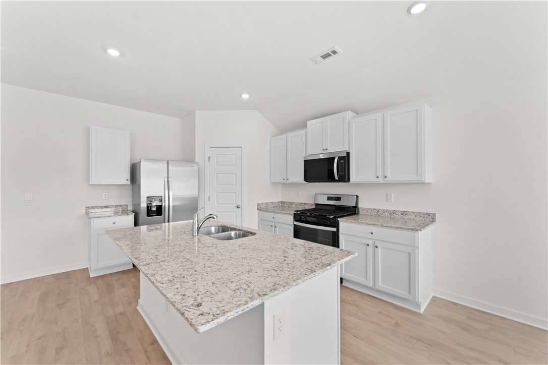 West Wind Sub Ph I Centerton - Residential Lease
