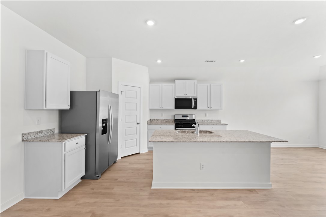 West Wind Sub Ph I Centerton - Residential Lease