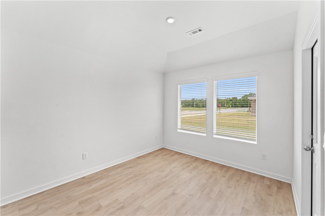 West Wind Sub Ph I Centerton - Residential Lease