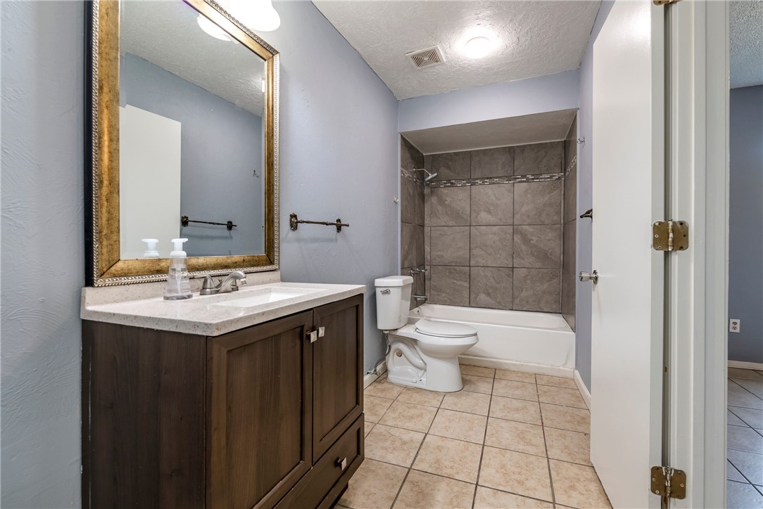 Meadowridge - Residential Lease