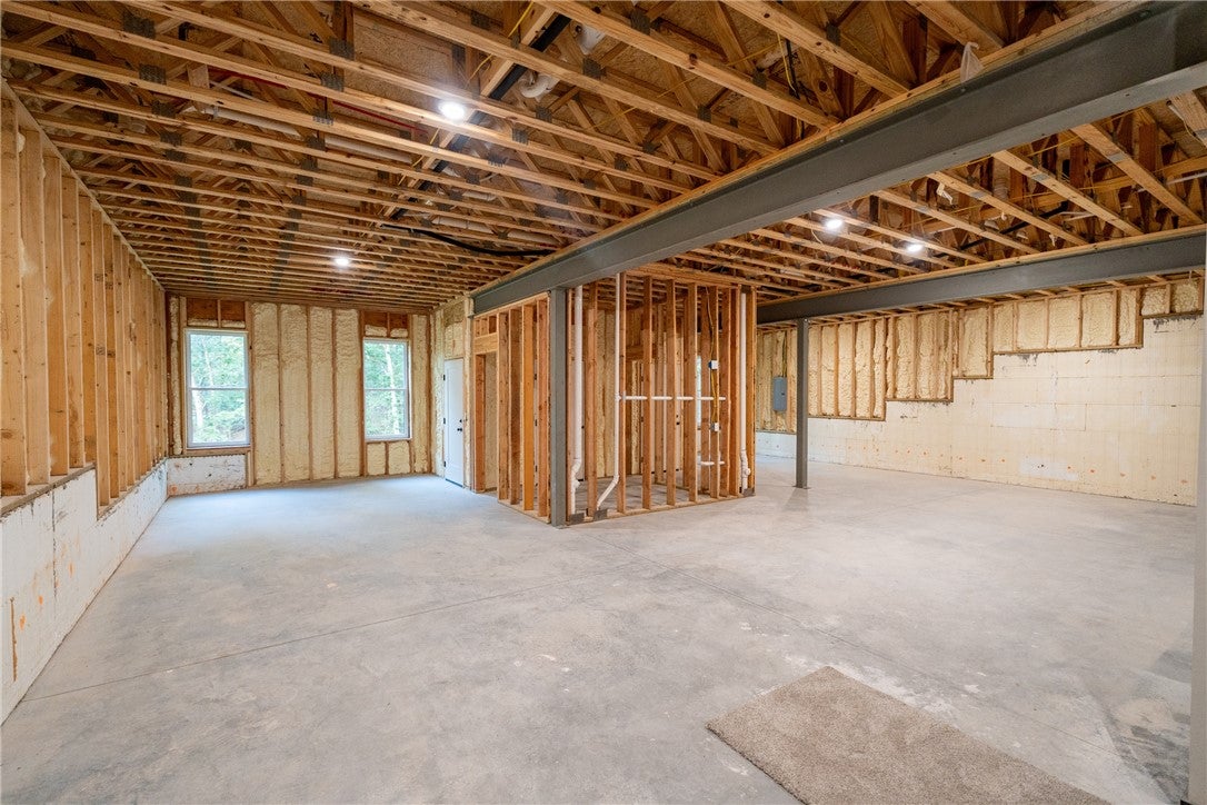 2453 N Double Springs Road