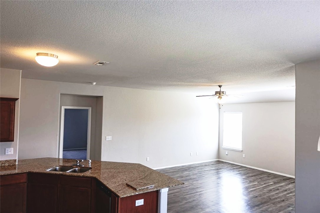 Lakewood Sub Ph Iv Lowell - Residential Lease