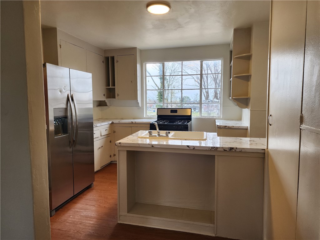 B F Sikes Add Rogers - Residential Lease