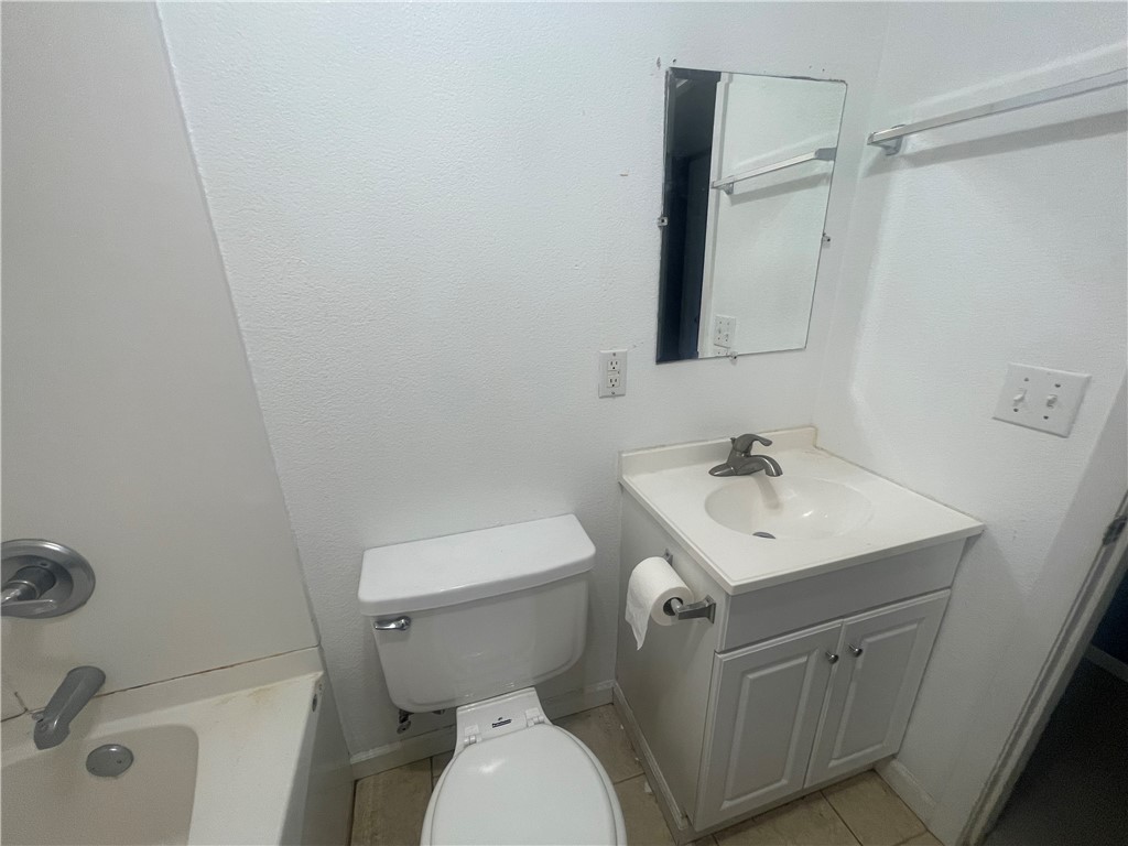 THOMPSON HEIGHTS - Residential