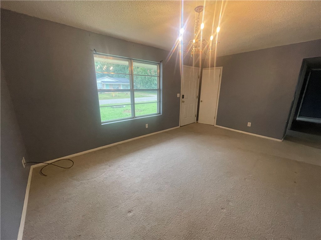 THOMPSON HEIGHTS - Residential