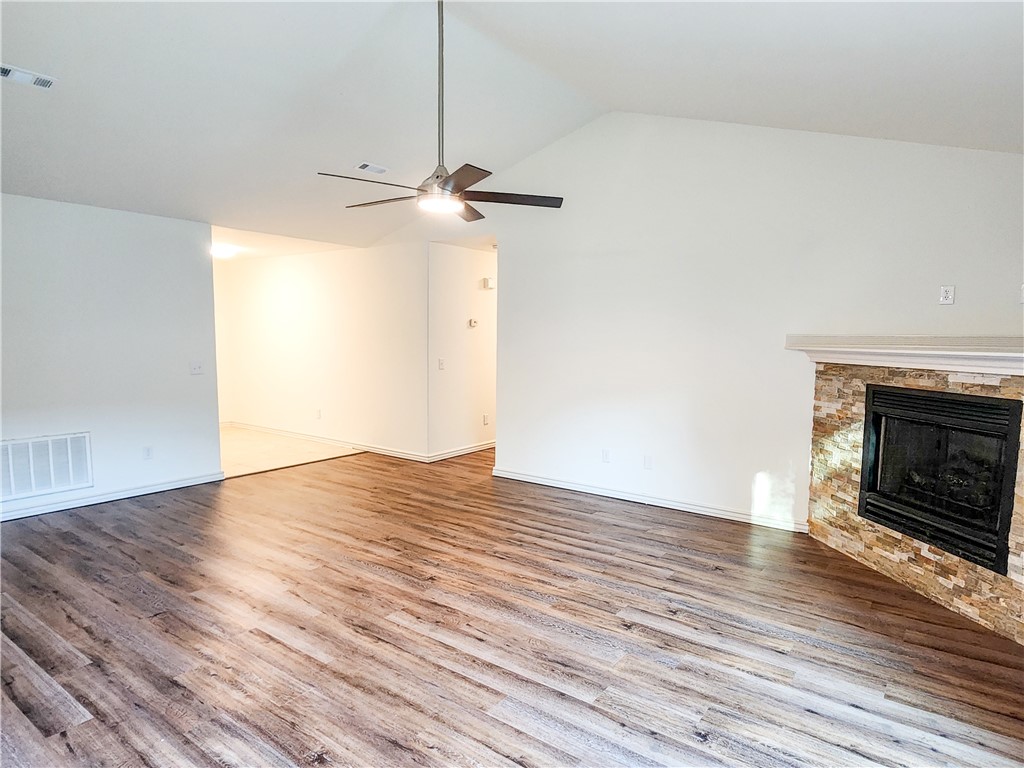 Applegate - Residential
