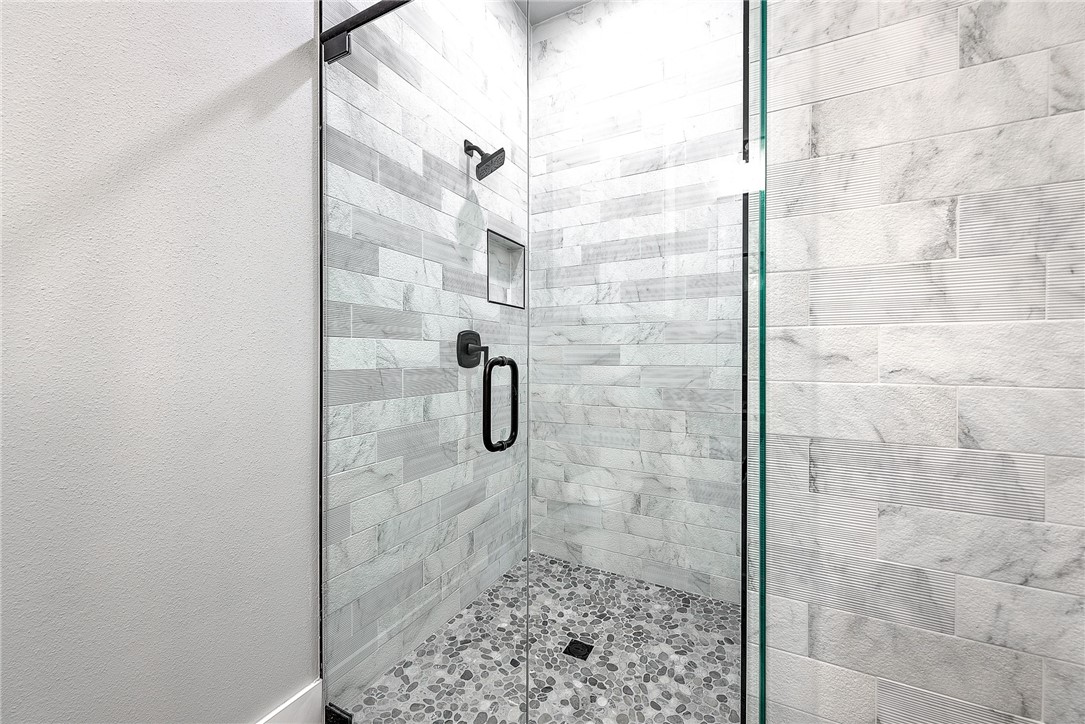 Averie Estates Cave Spgs - Residential